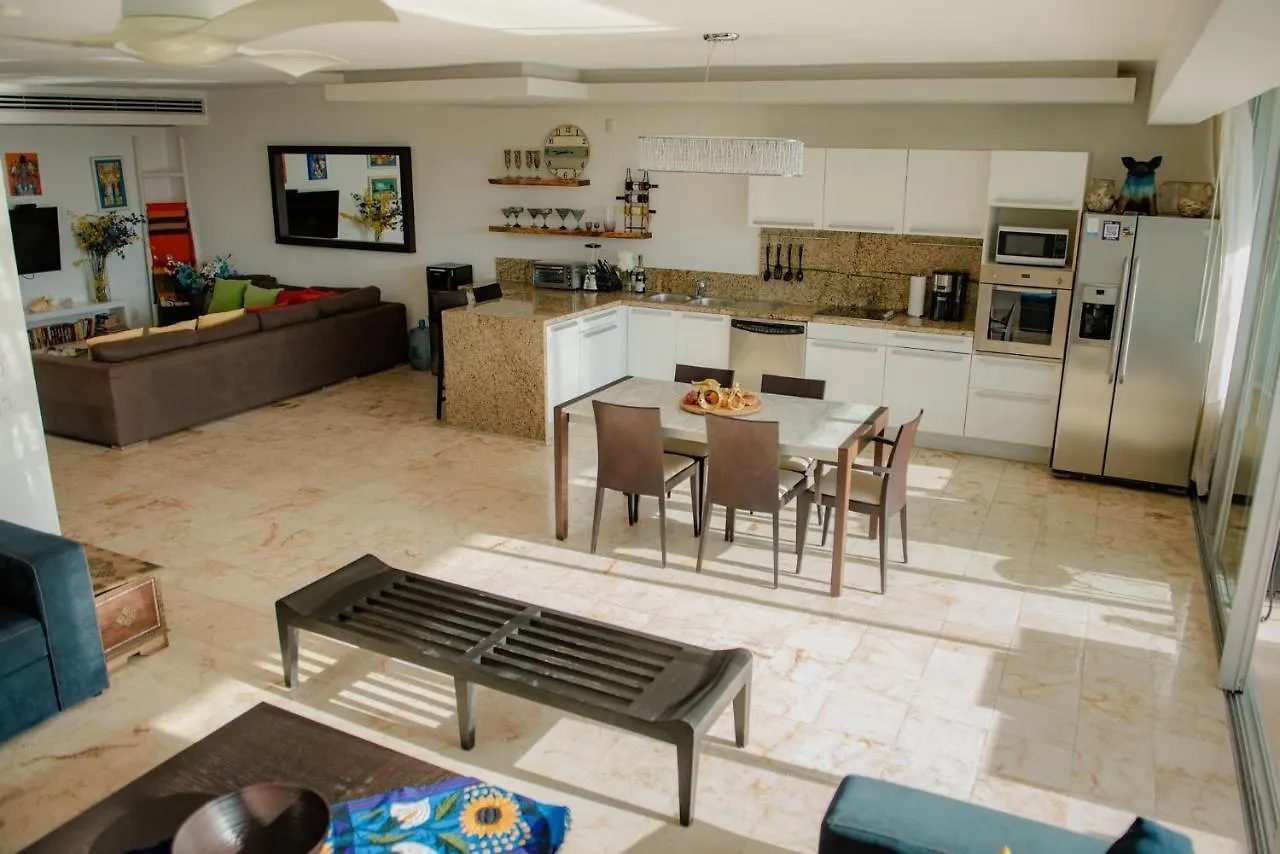מלון דירות פלאייה דל כרמן Magia Beachside Condo