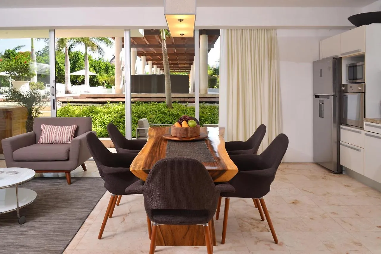 פלאייה דל כרמן Magia Beachside Condo 3*, פלאייה דל כרמן