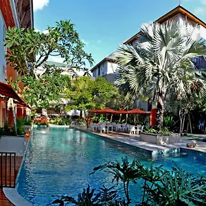 Harris & Residences Sunset Road 4* Кута