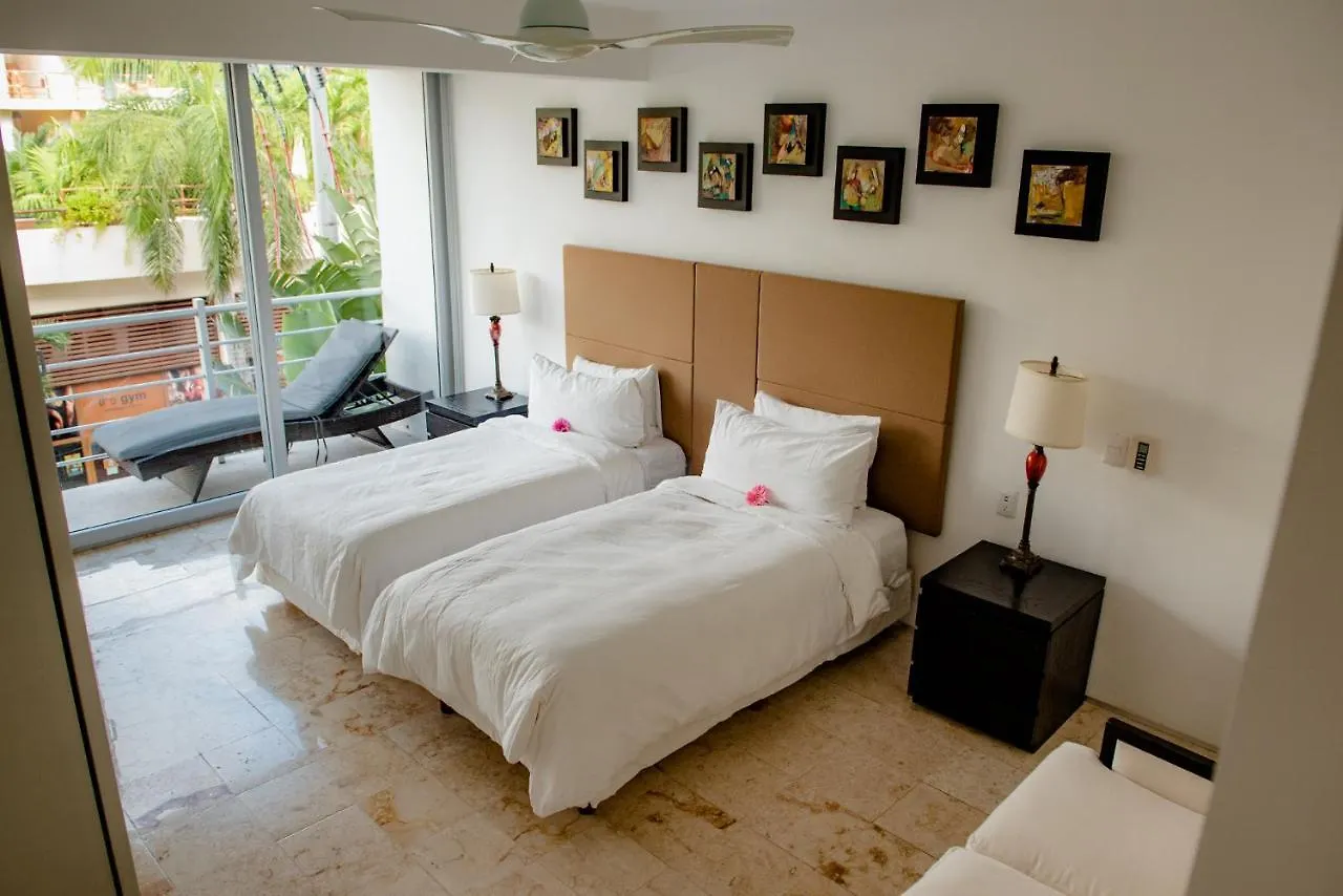 Magia Beachside Condo 신데 델 카르멘