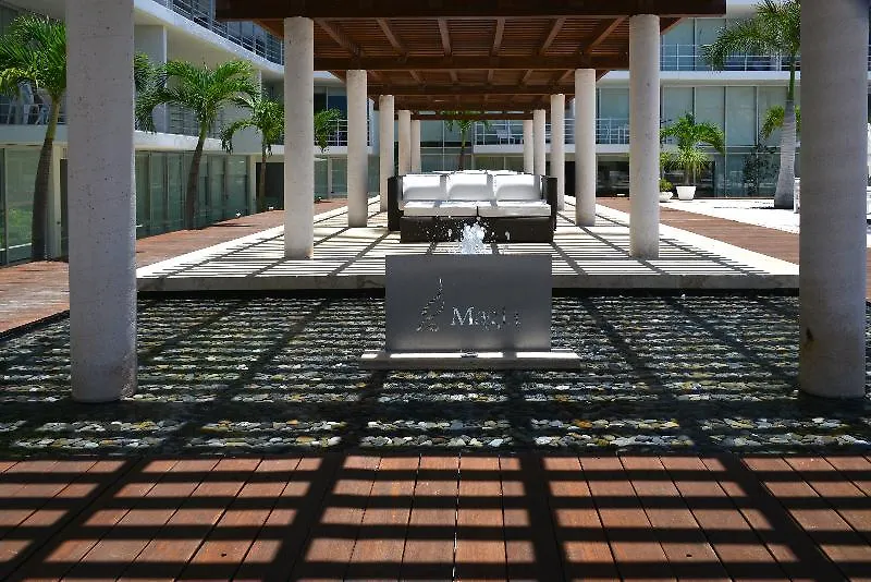 *** 아파트호텔 Magia Beachside Condo 신데 델 카르멘 멕시코